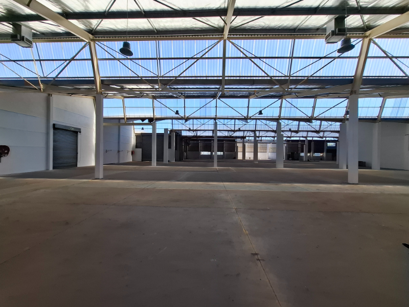 To Let commercial Property for Rent in Montague Gardens Western Cape